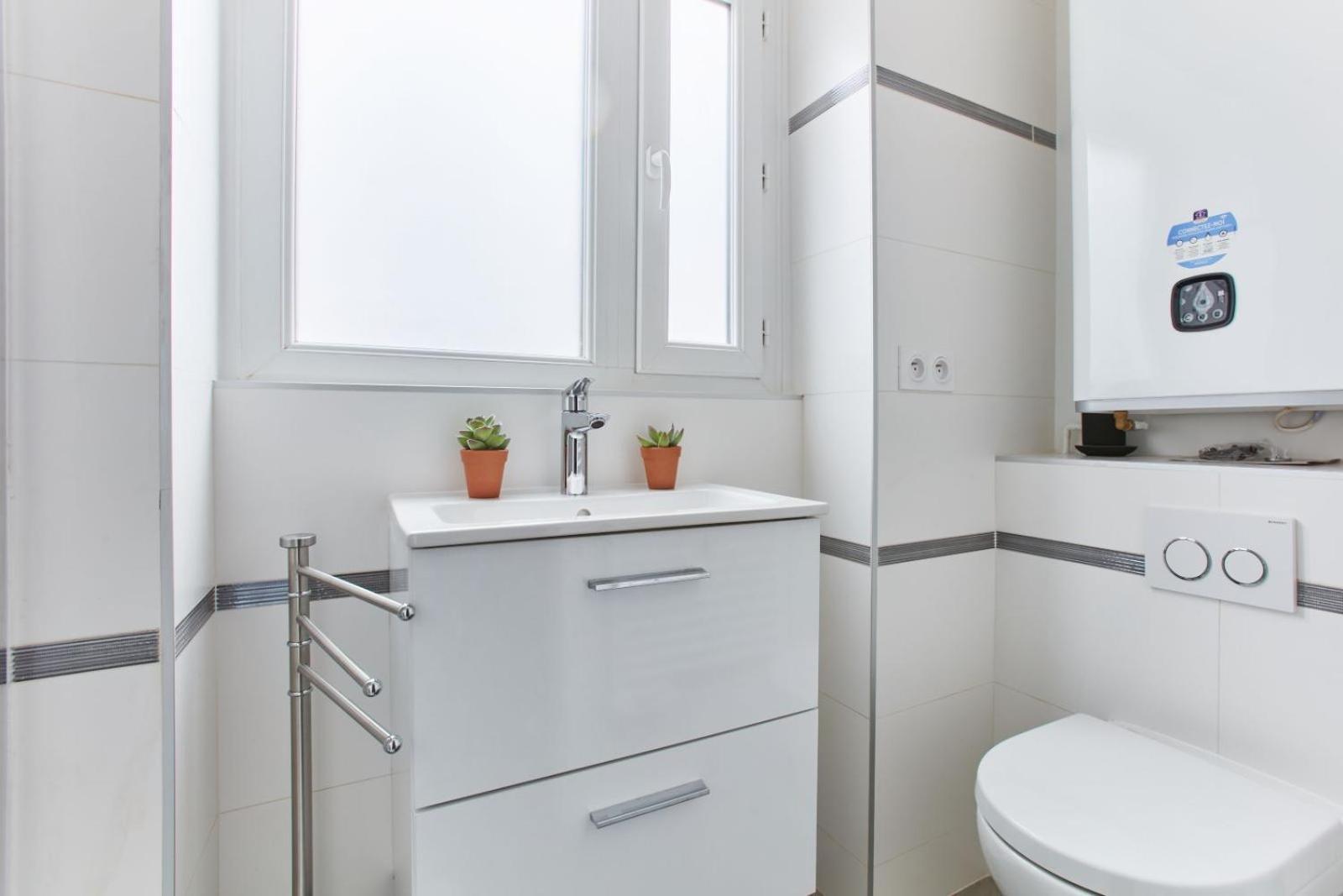Cosy Montmartre 2Br Apartment Paris Bagian luar foto